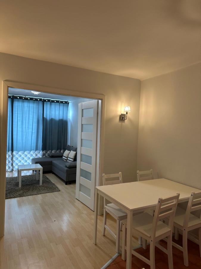 Coser Apartamenty III Warszawa Eksteriør bilde
