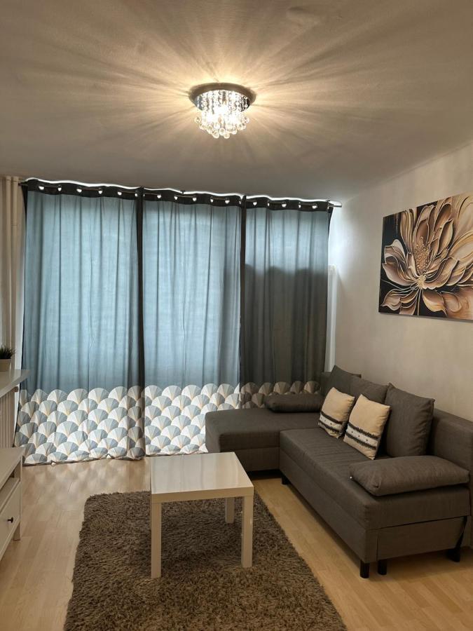 Coser Apartamenty III Warszawa Eksteriør bilde