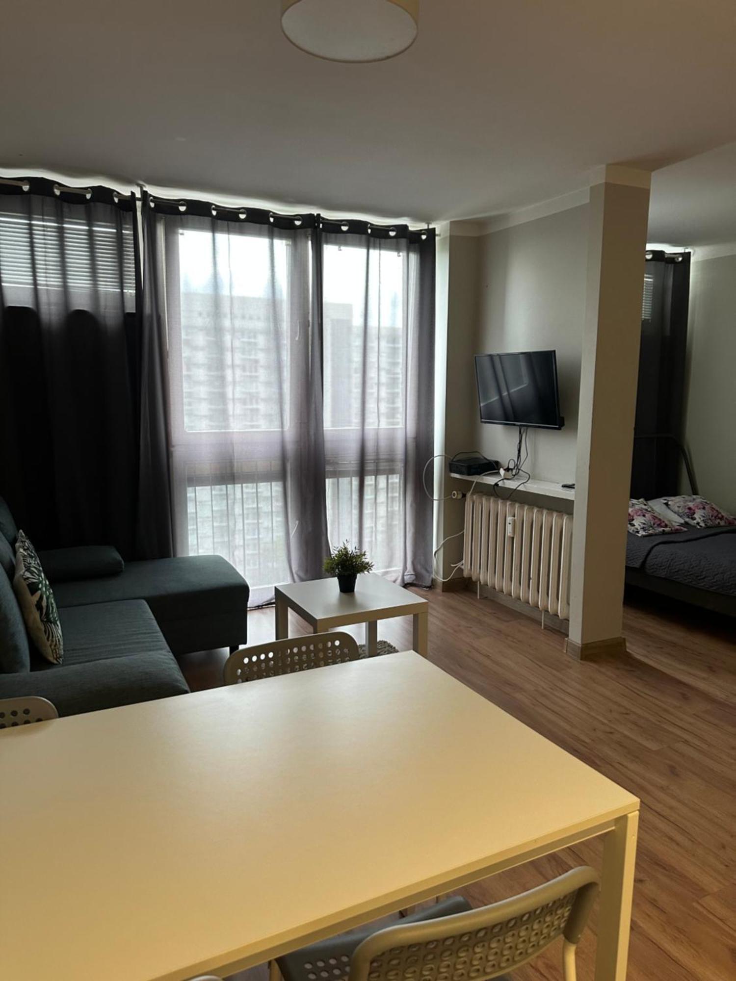 Coser Apartamenty III Warszawa Eksteriør bilde